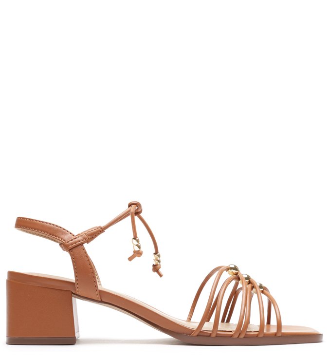 sandalia marrom arezzo