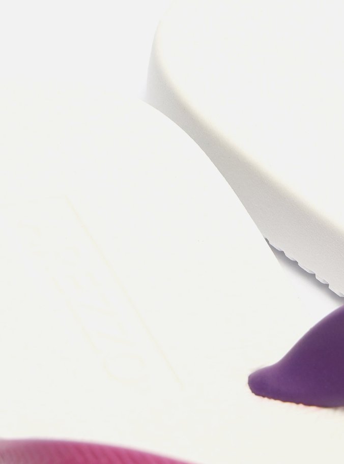 Chinelo de Dedo Multicolorido Brizza