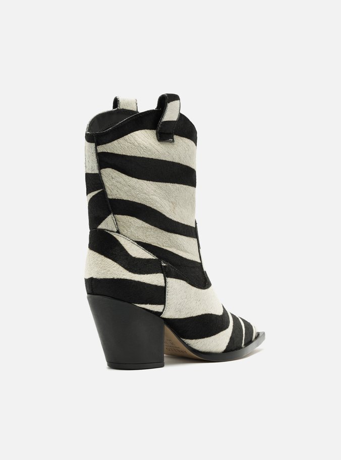 Bota Animal Print Cano Curto Salto Metal