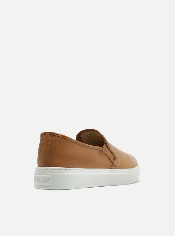 Tênis Slip On Marrom