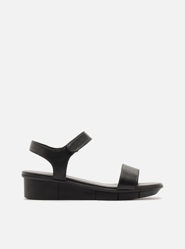 Sandália Preta Couro Flatform Comfort