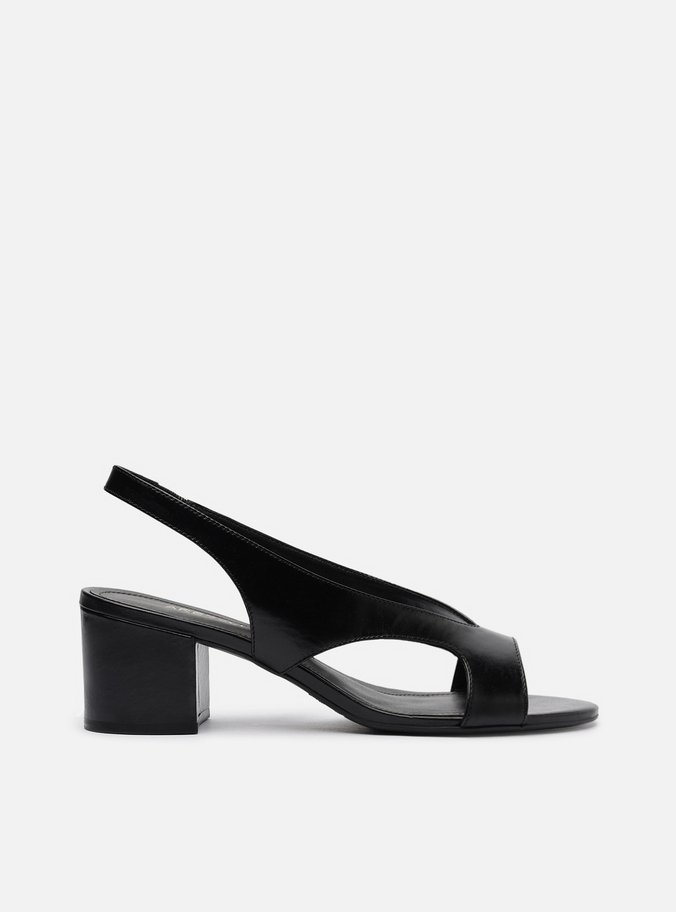 Sandália Preta Couro Bloco Tira Larga Slingback