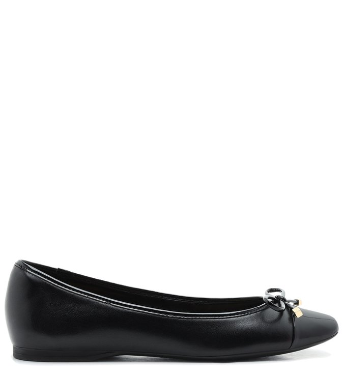 Sapatilha Couro Preta Cap Toe Verniz Tiny Bow