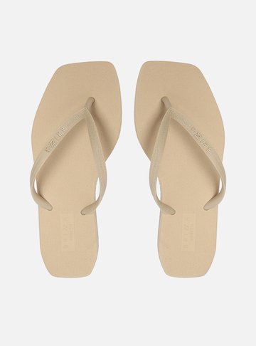 Chinelo de Dedo Off-White Básico Square Brizza