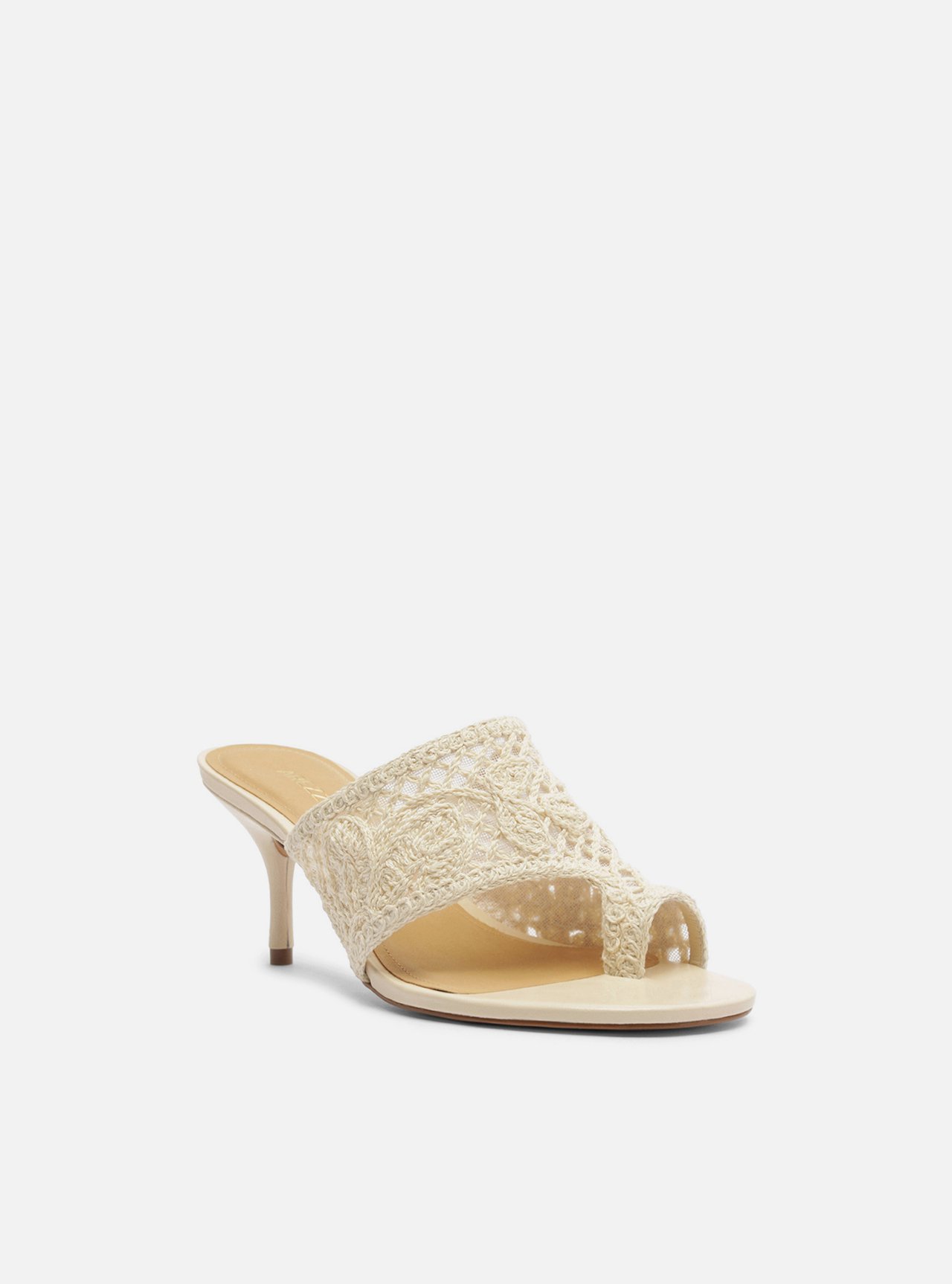 Sandália Off White Bordada Salto Fino Semi Coberta — foto 2