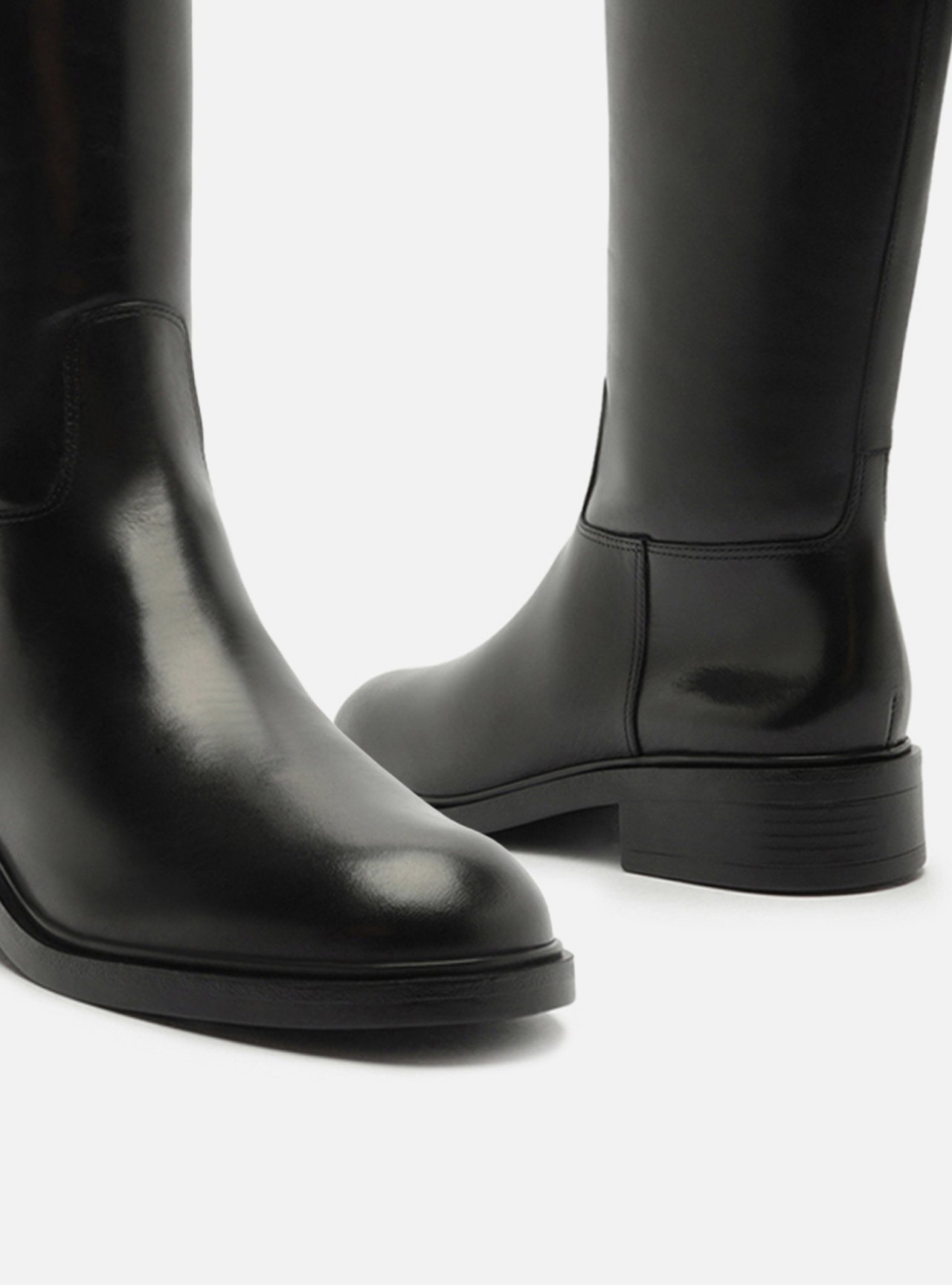 Bota Preta Couro Cano Longo Salto Bloco — foto 4