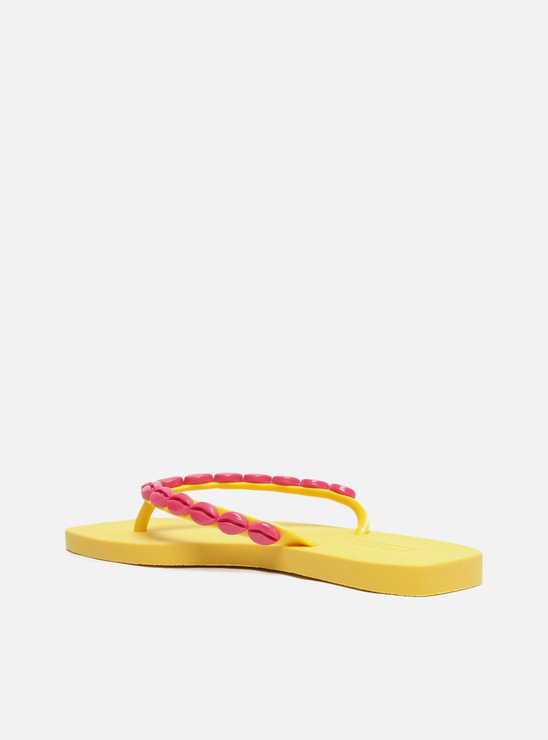Chinelo Bico Quadrado Amarelo Búzios Brizza