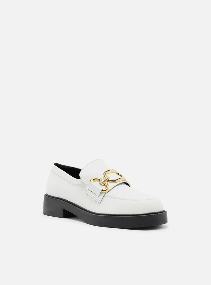 Mocassim Branco Couro Bridão Metálico Maxi