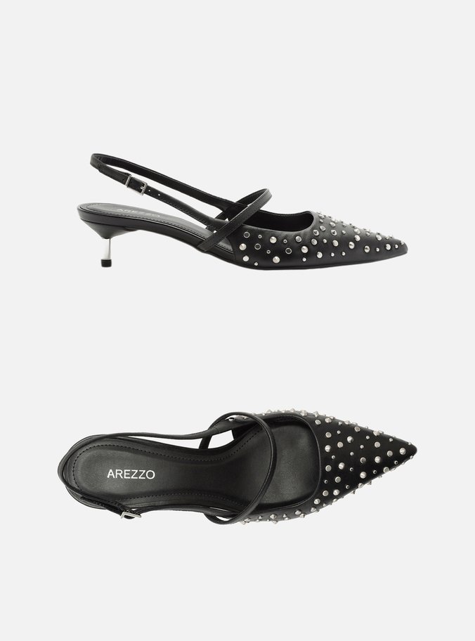 Scarpin Preto Couro Salto Kitten Slingback Tachas