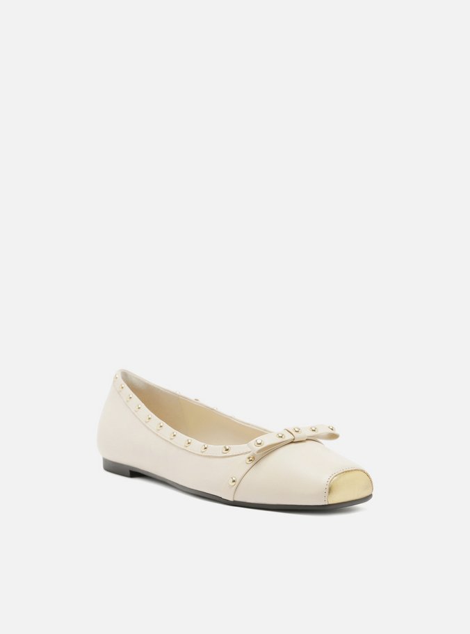 Sapatilha Off-White Laço