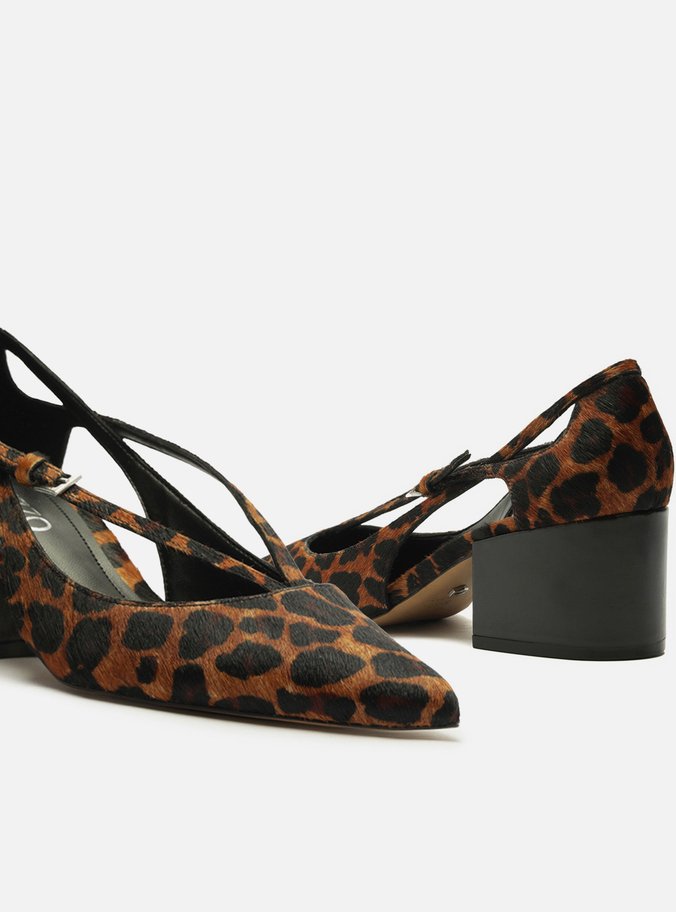 Scarpin Animal Print Couro Bloco Semi Aberto Tiras