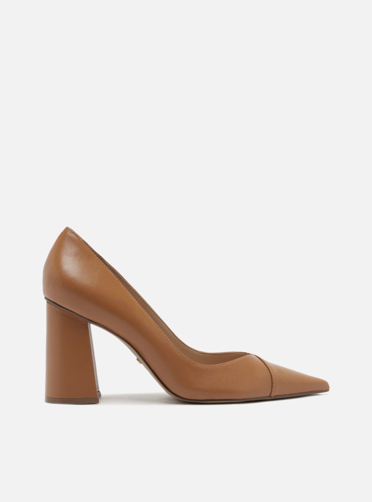 Scarpin Fechado Marrom Salto Alto — foto 1
