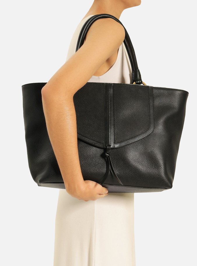 Bolsa Shopping Preta Couro Grande Recortes Capa