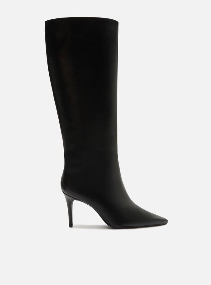 Bota Preta Couro Cano Médio Bico Fino