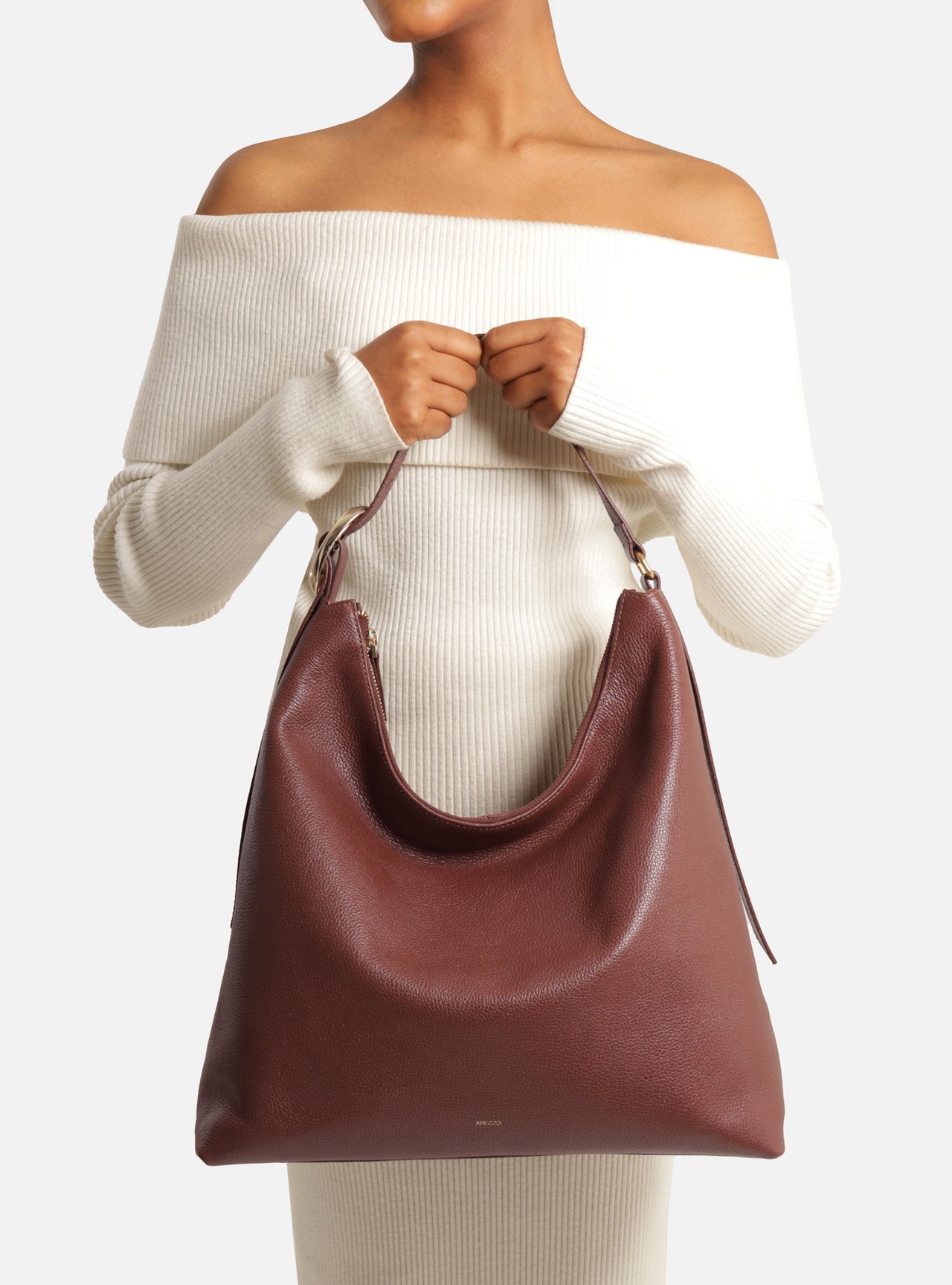 Bolsa Hobo Marrom Escura Couro Grande Fivela Oval — foto 6