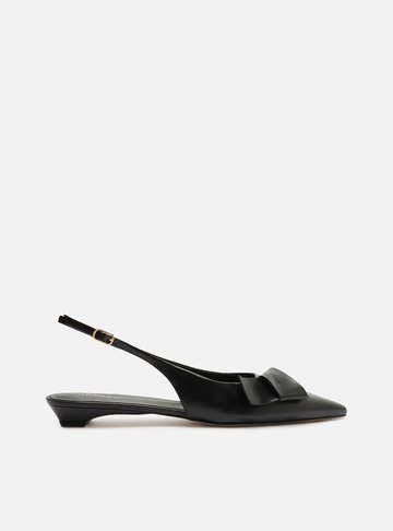 Sapatilha Preta Couro Bico Fino Slingback Laço