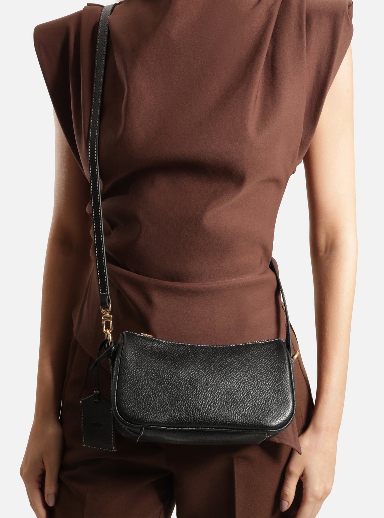 Bolsa Shoulder Preta Couro Pequena Metais — foto 7
