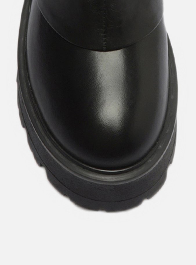 Bota Preta Couro Cano Médio Tratorada Polaina