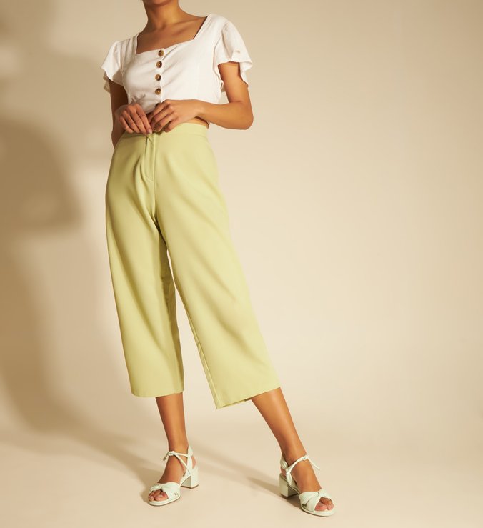 Sandália Verde Couro Bloco Amarração Comfy