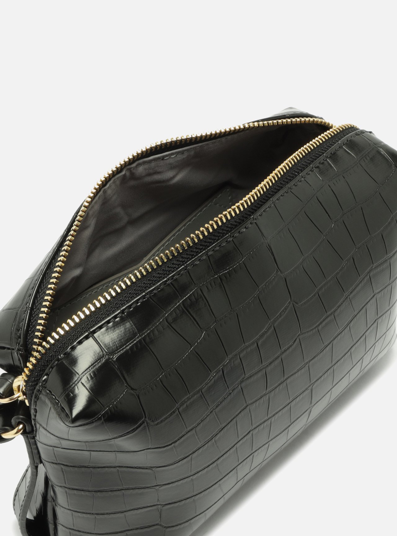 Bolsa Tiracolo Preta Pequena Croco Placa Dourada — foto 4