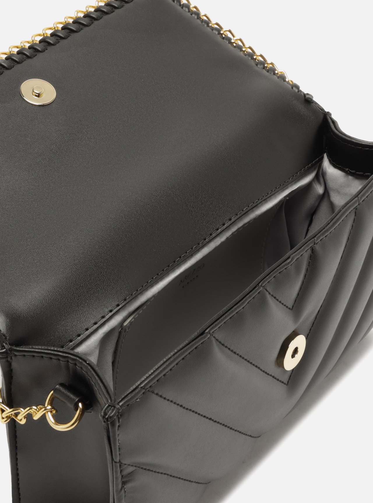 Bolsa Tiracolo Preta Média Matelassê Corrente — foto 4