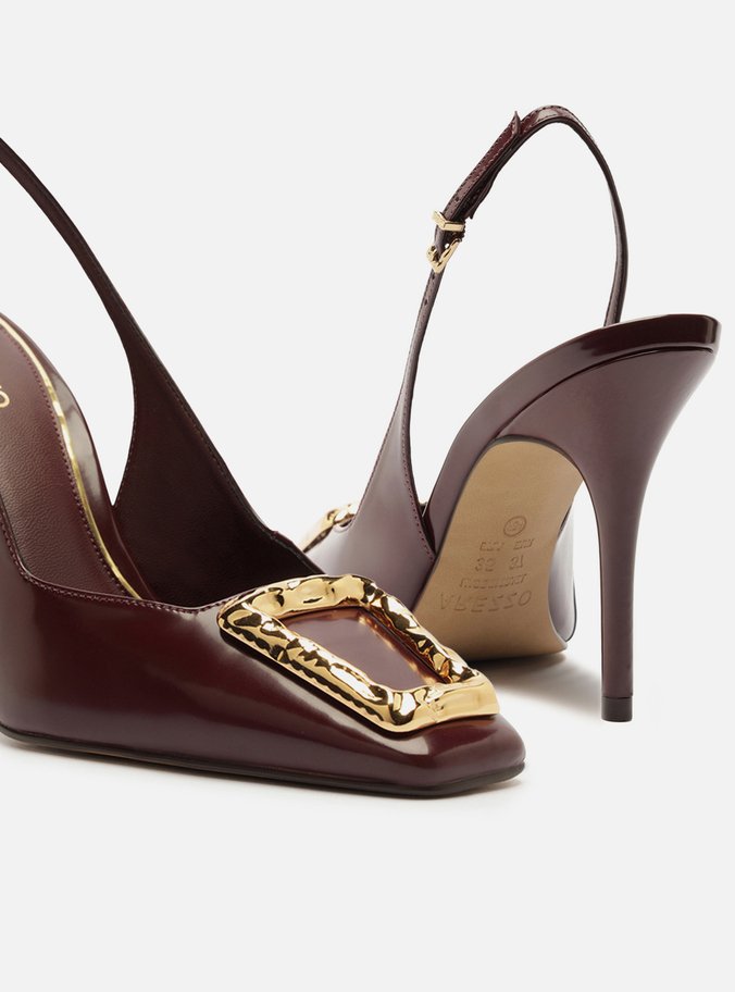 Scarpin Vermelho Couro Bico Quadrado Slingback Metal