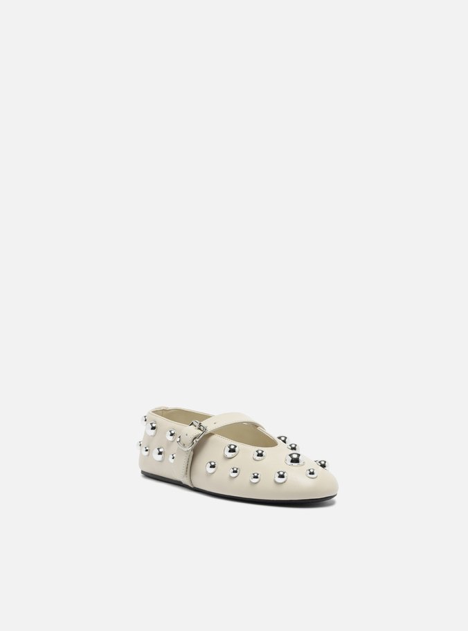 Sapatilha Branca Couro Studs