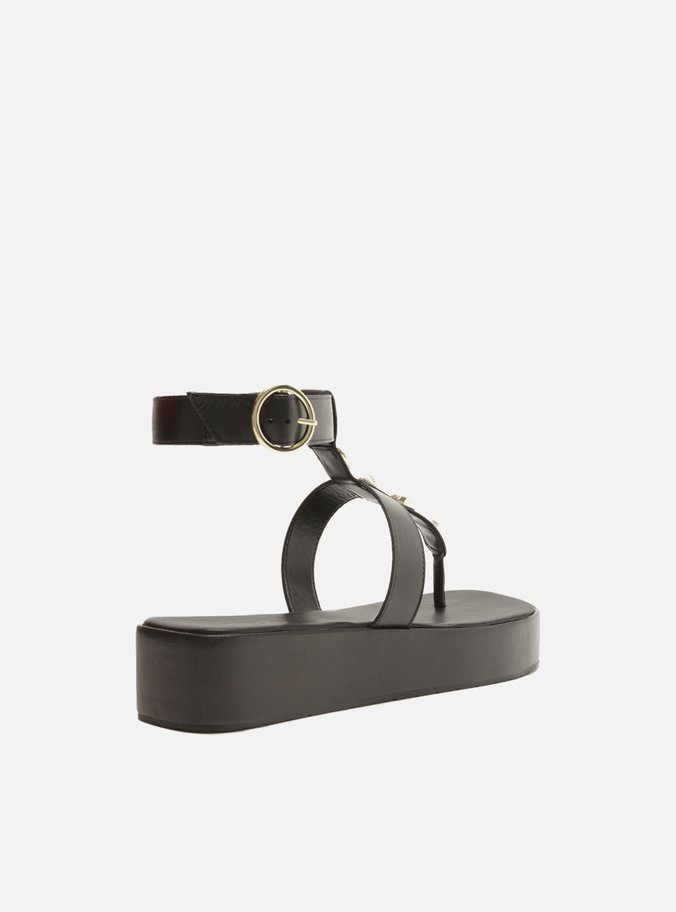 Sandália Preta Flatform Tiras Aplicações