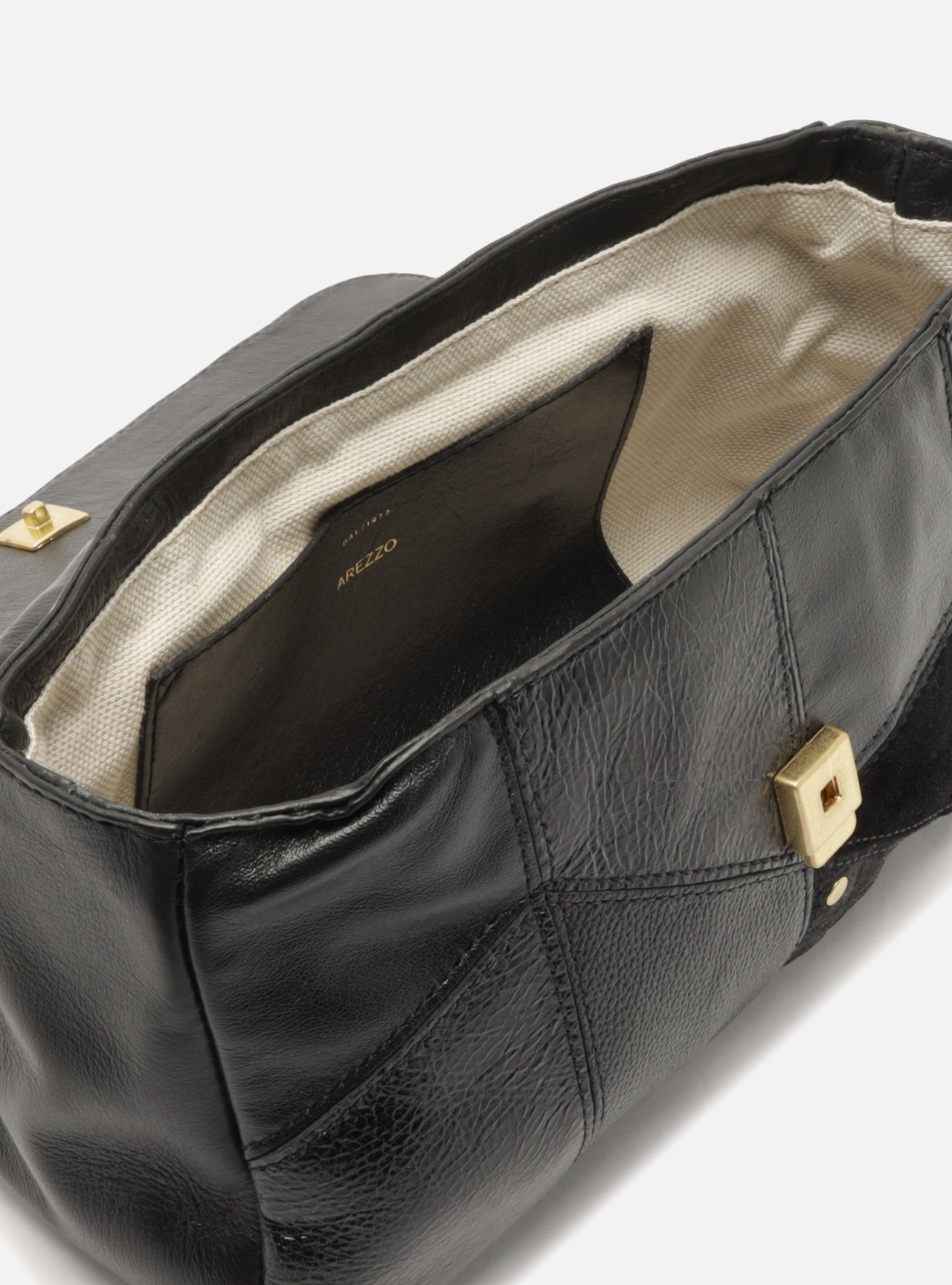 Bolsa Tiracolo Preta Couro Média Croco Correntes — foto 4