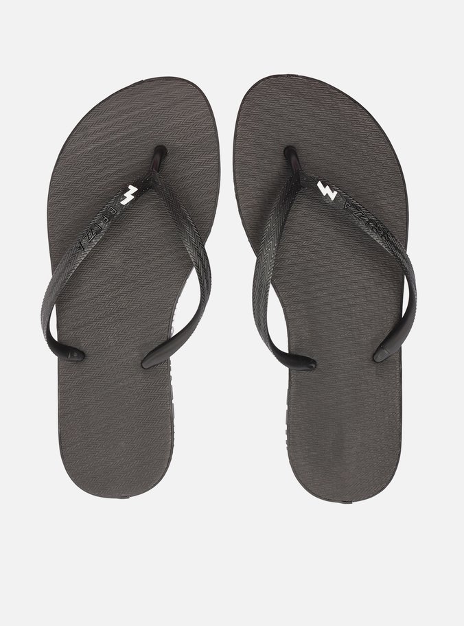 Chinelo de Dedo Preto Sola Brizza