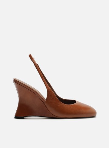 Scarpin Marrom Couro Salto Anabela Slingback