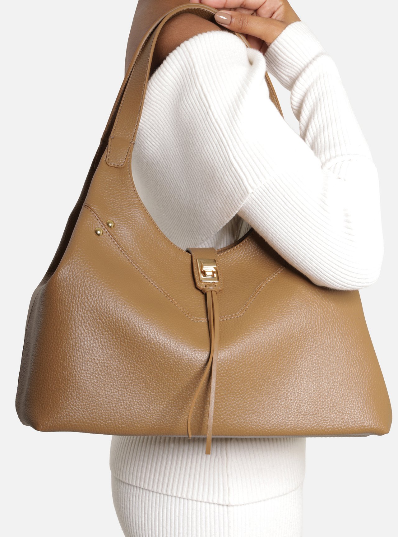 Bolsa Hobo Marrom Grande Metais — foto 6