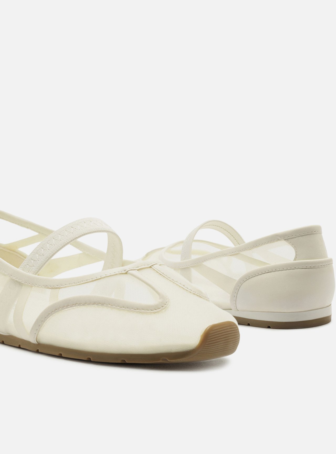 Tênis Branco Bico Redondo Slip On — foto 4