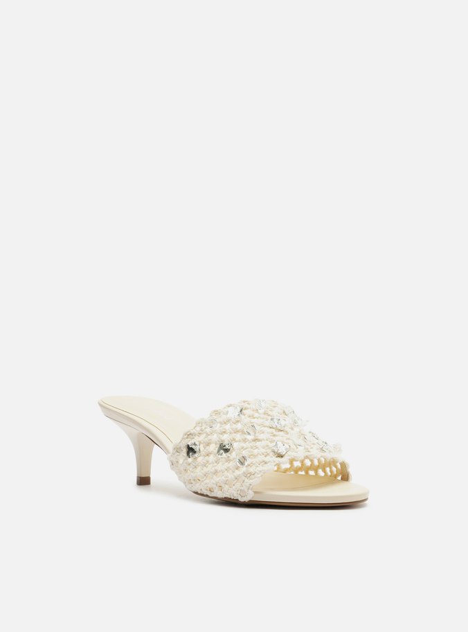 Mule Branca Salto Kitten Bordado Floral