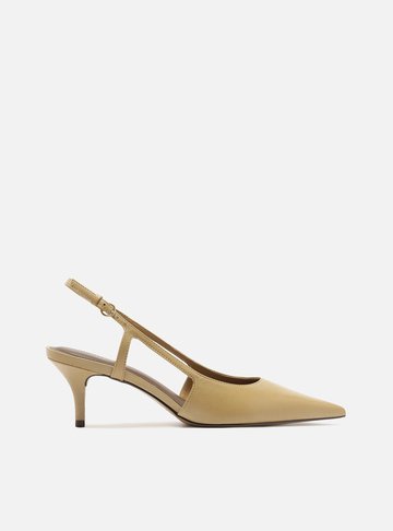 Arezzo — Scarpin Marrom Couro Salto Fino Fivela Slingback