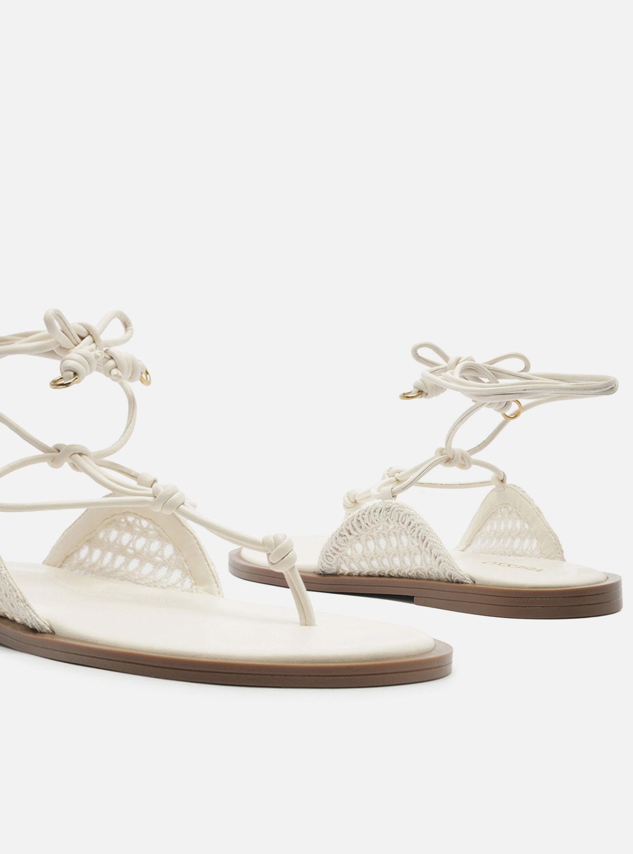 Sandália Rasteira Off-White Bordado Amarração — foto 4