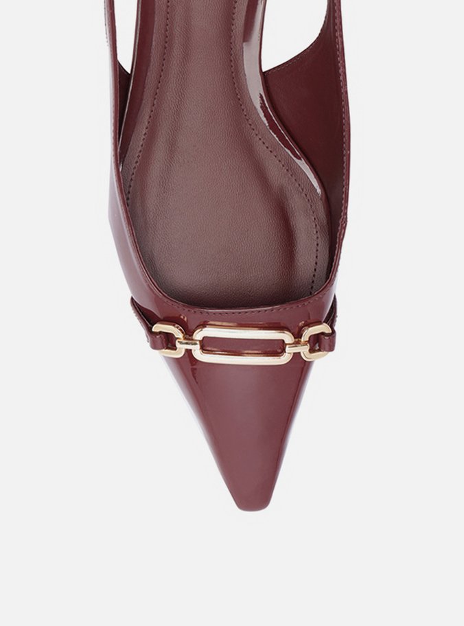 Sapatilha Vermelha Bico Fino Slingback Metal