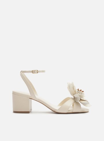 Sandália Off-White Couro Salto Bloco Flor