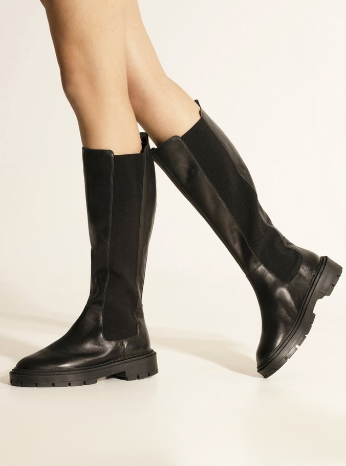 Bota Preta Couro Cano Longo Elástico
