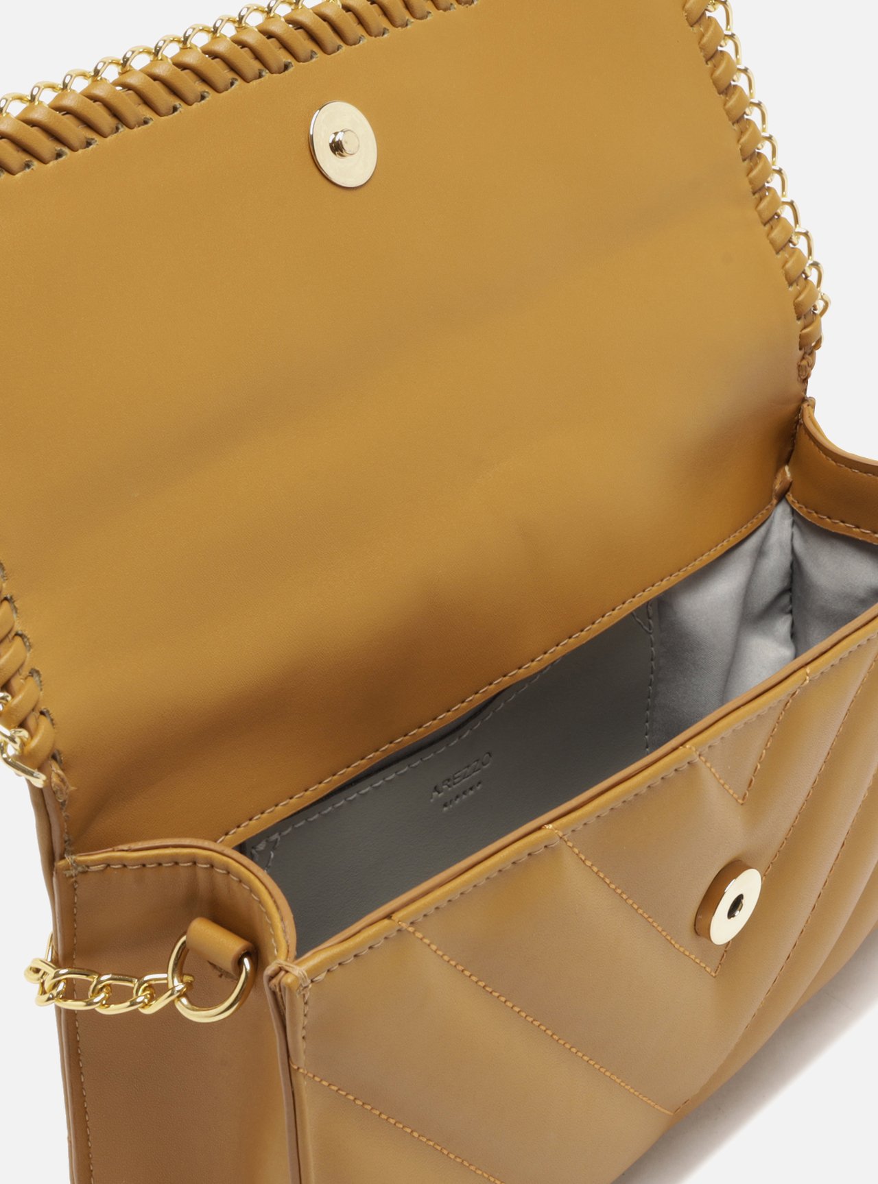 Bolsa Tiracolo Marrom Média Matelassê Corrente — foto 4