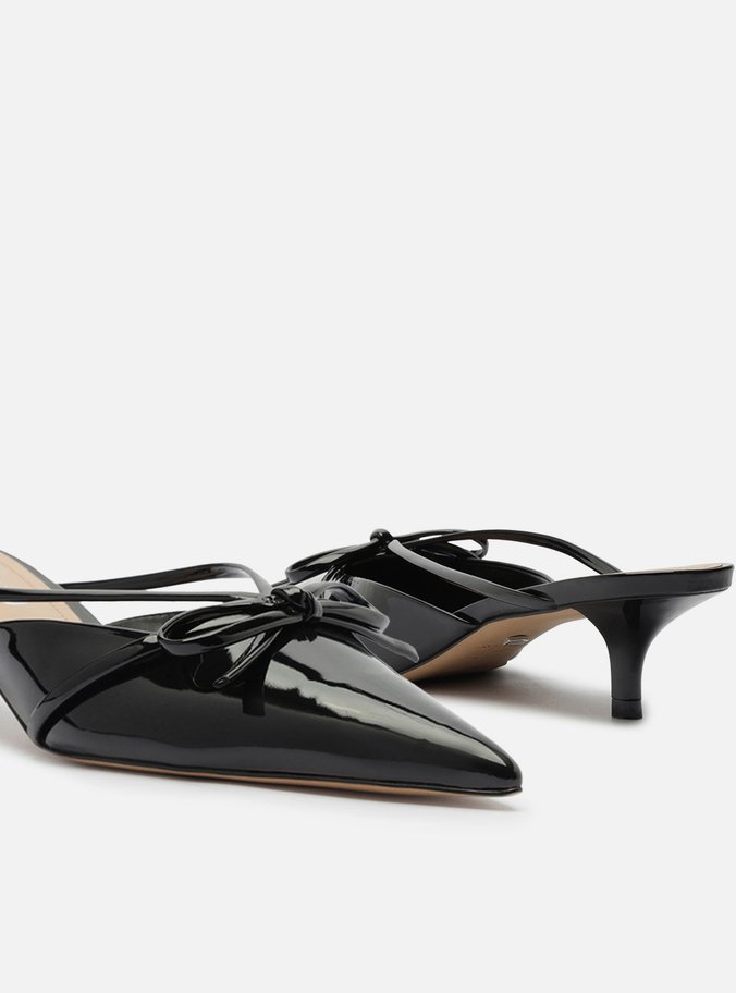 Mule Preta Verniz Salto Kitten Laço