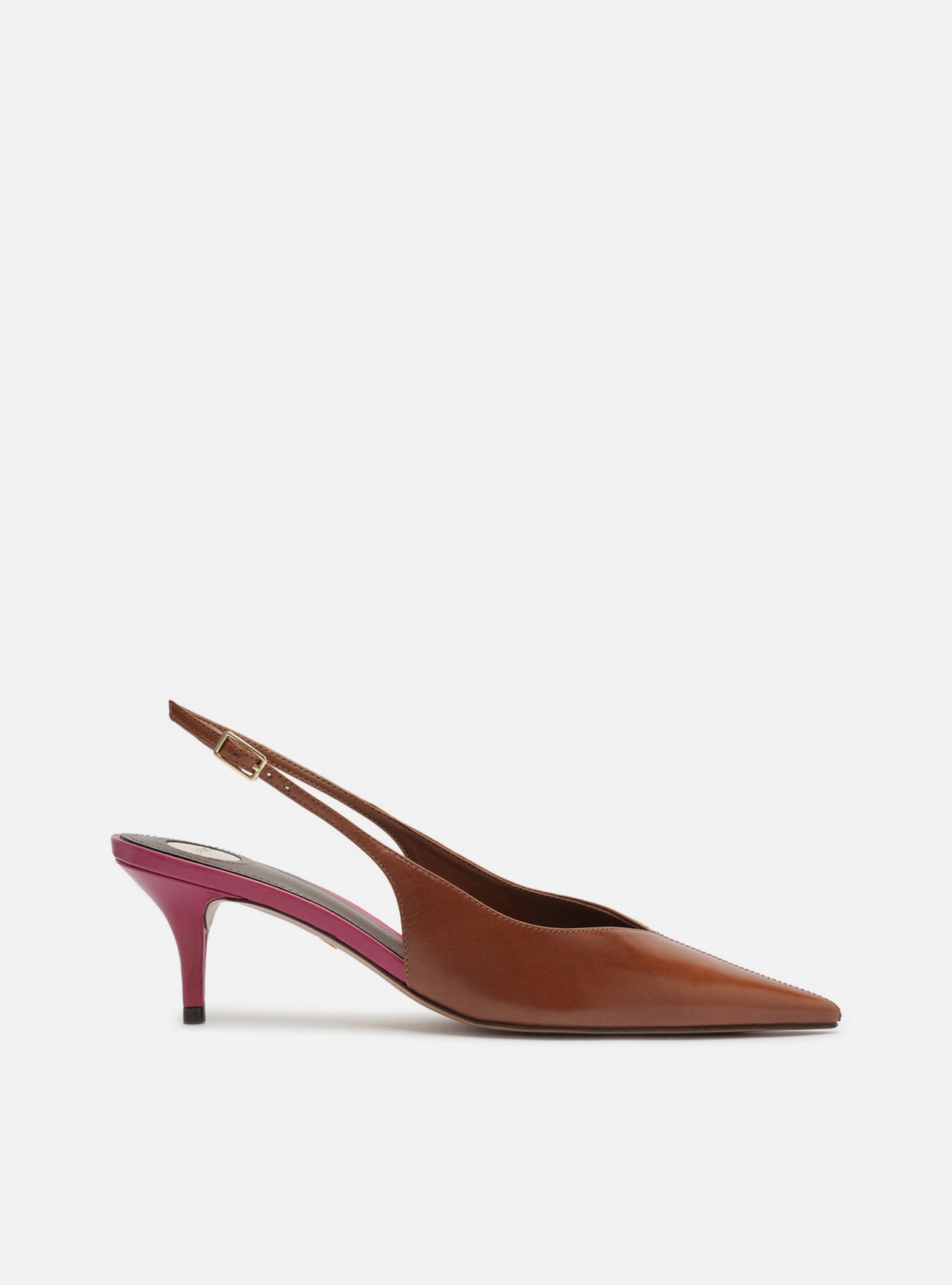 Scarpin Marrom Couro Salto Fino Slingback — foto 1