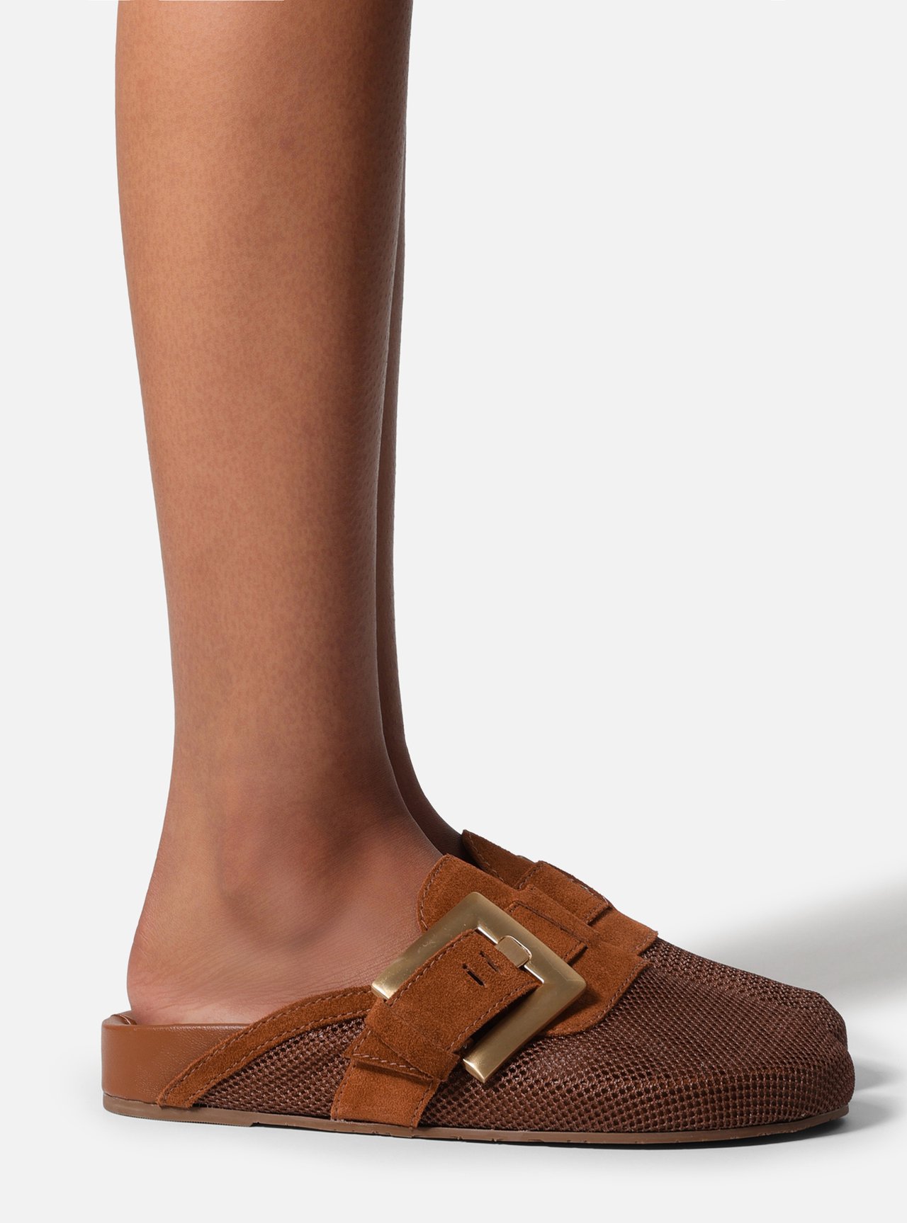 Mule Clog Marrom Tela Fivela — foto 6