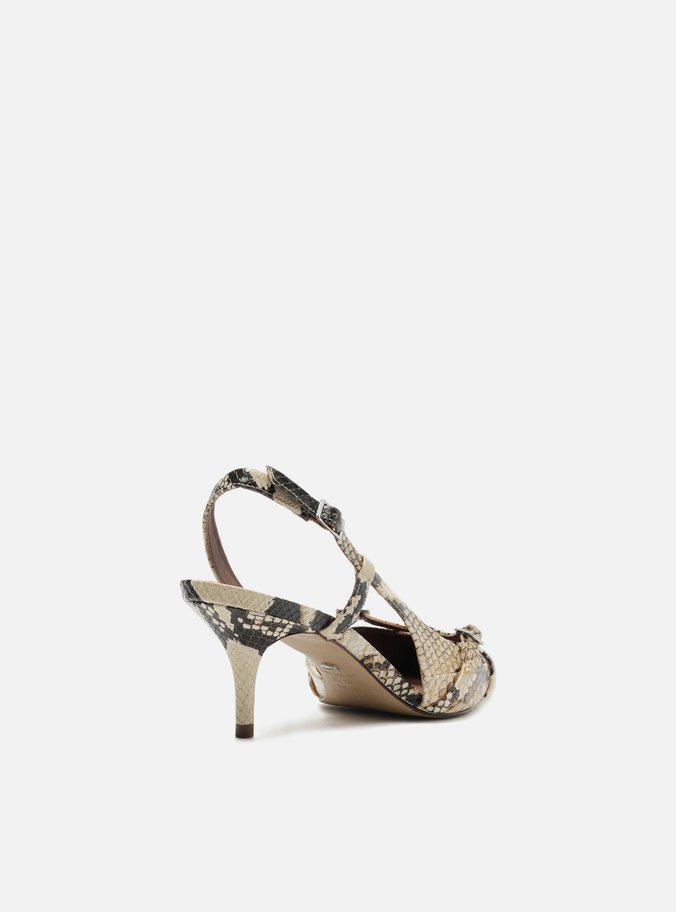 Scarpin Animal Print Salto Baixo New Amélia