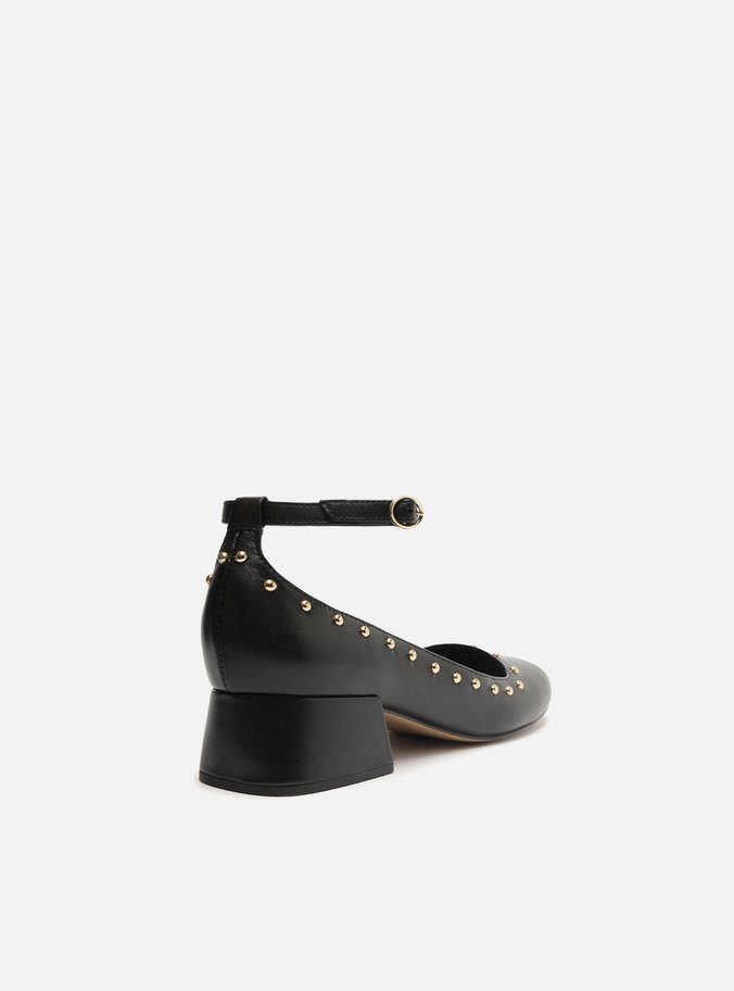 Sapato Boneca Preto Couro Salto Bloco Tachas