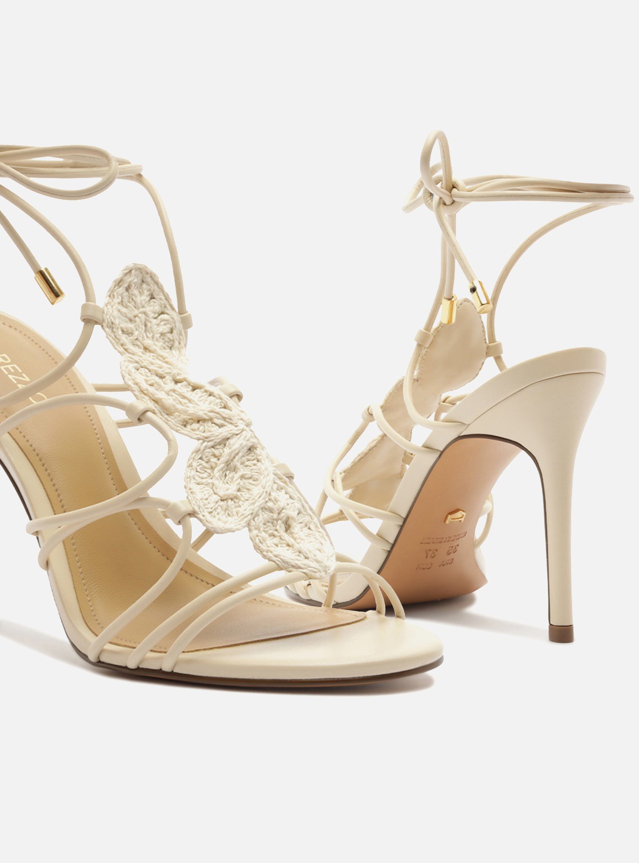 Sandália Off-White Salto Alto Fino Bordada Amarração — foto 4