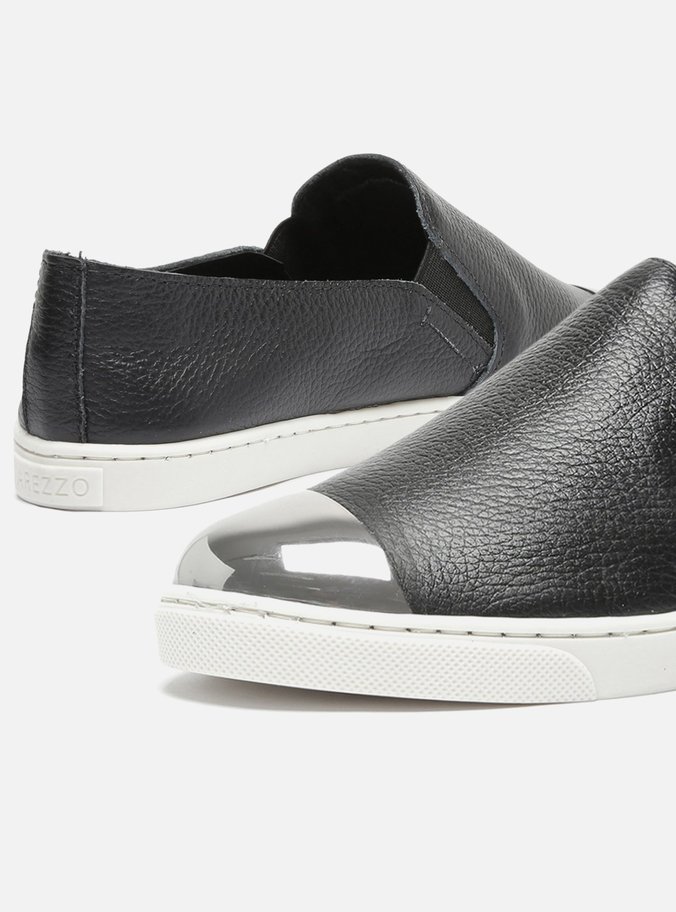 Tênis Slip On Preto Couro ZZ Mov