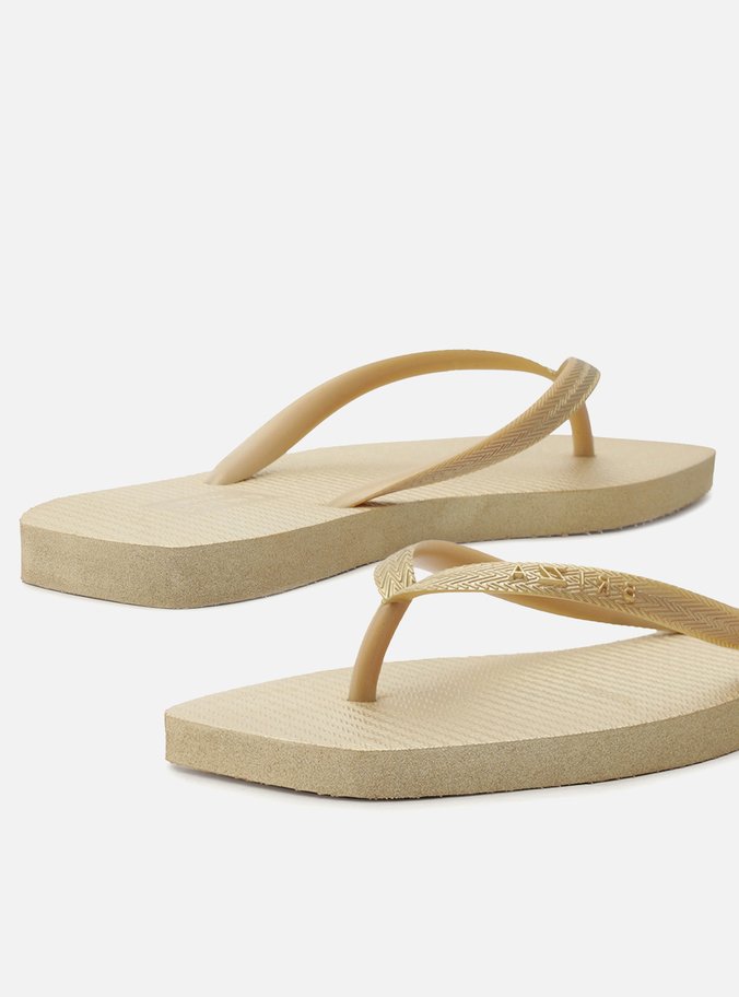 Chinelo de Dedo Dourado Square Brizza