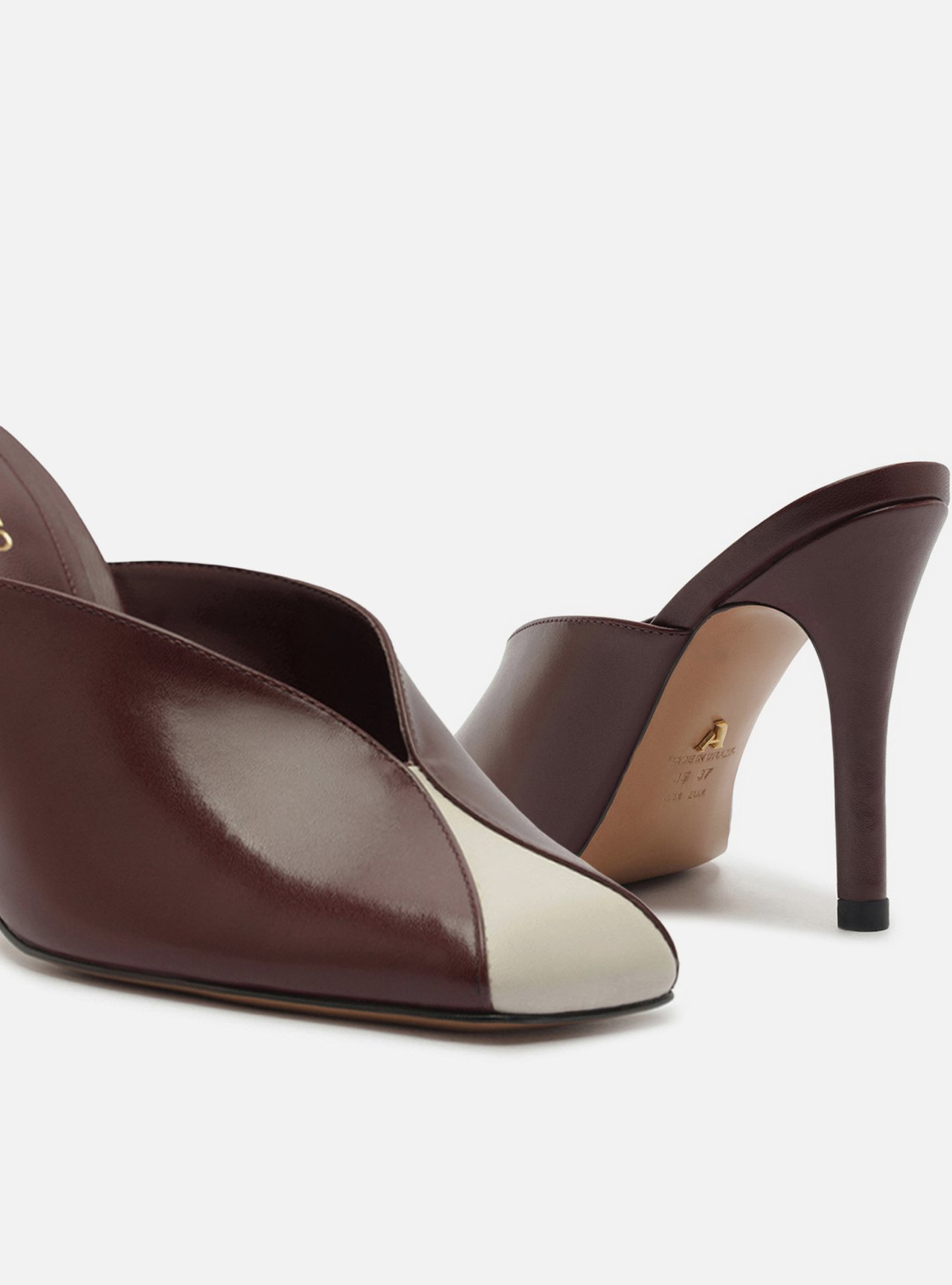 Mule Bordô Couro Salto Fino Cap Toe — foto 4