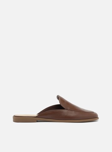Mule Rasteira Couro Marrom